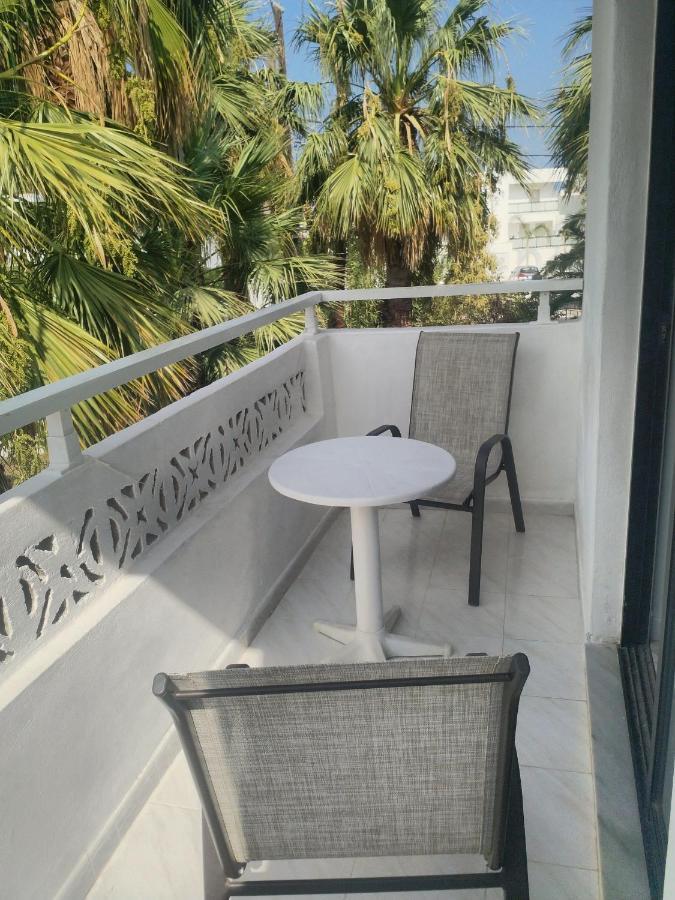 Dolphin Apartments Faliraki Exterior foto